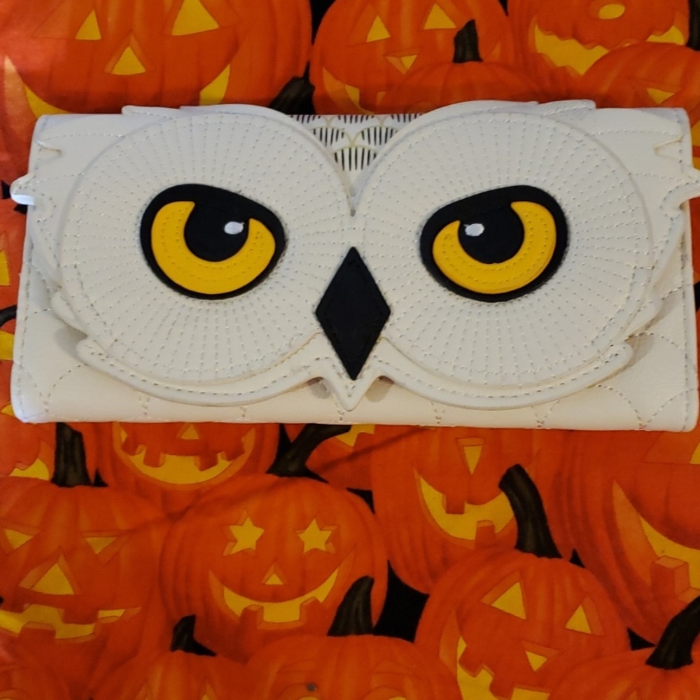 Harry potter wallet.